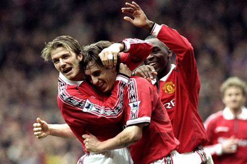 熱刺球迷共籌打造巨型TIFO，預計將在對曼城比賽展示！.